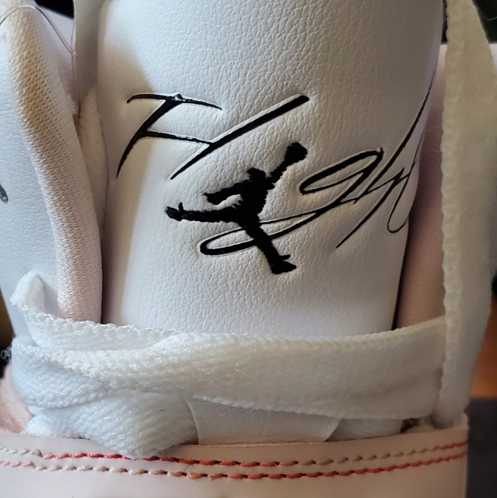 Jordan Flight 45 High - Picture 11 of 12